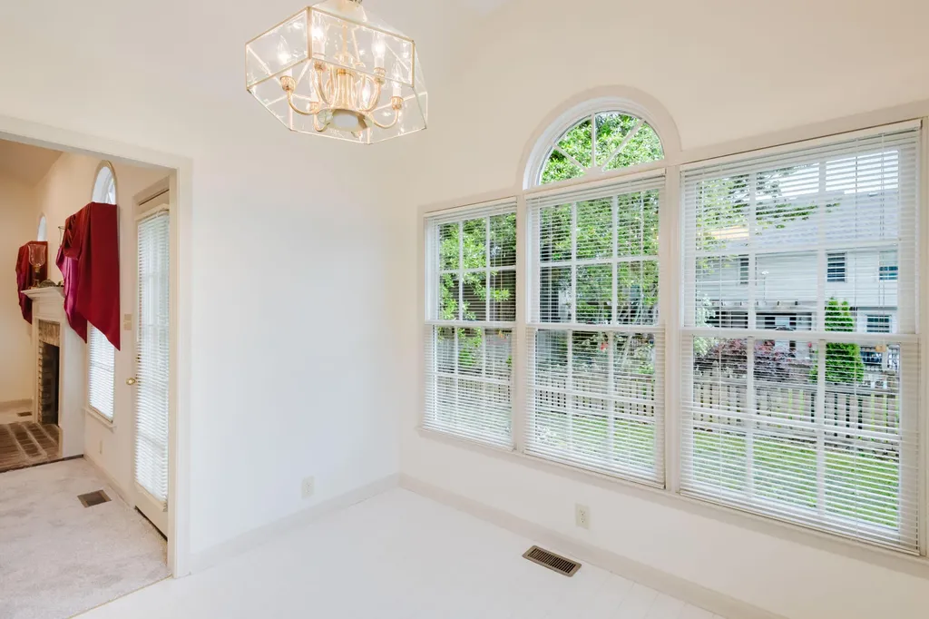 1101 Carters Close Lexington KY 40514