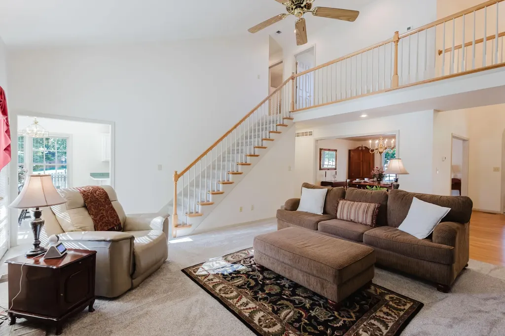 1101 Carters Close Lexington KY 40514