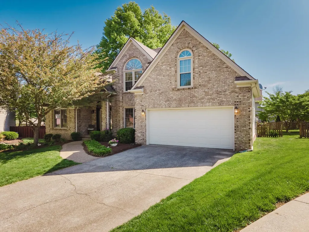 1101 Carters Close Lexington KY 40514