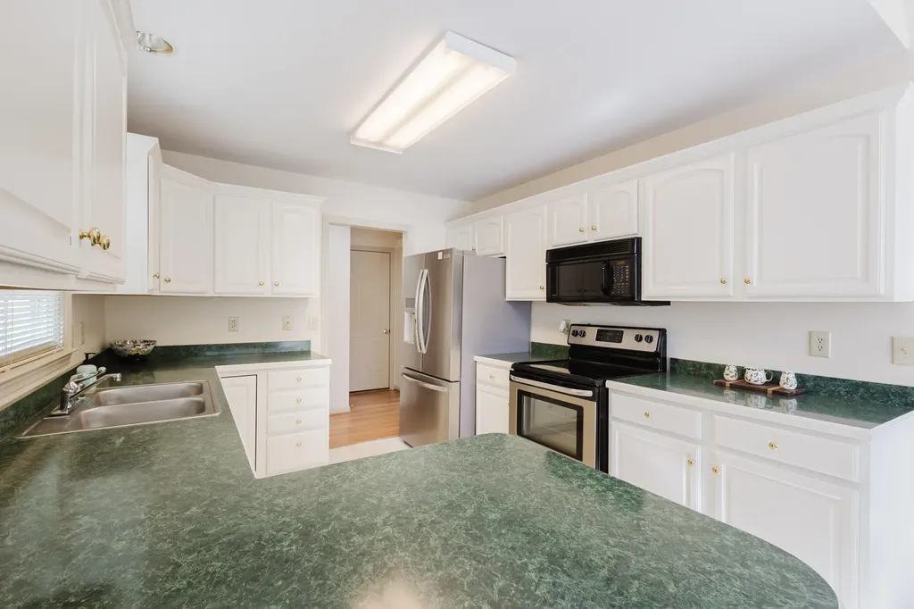 1101 Carters Close Lexington KY 40514