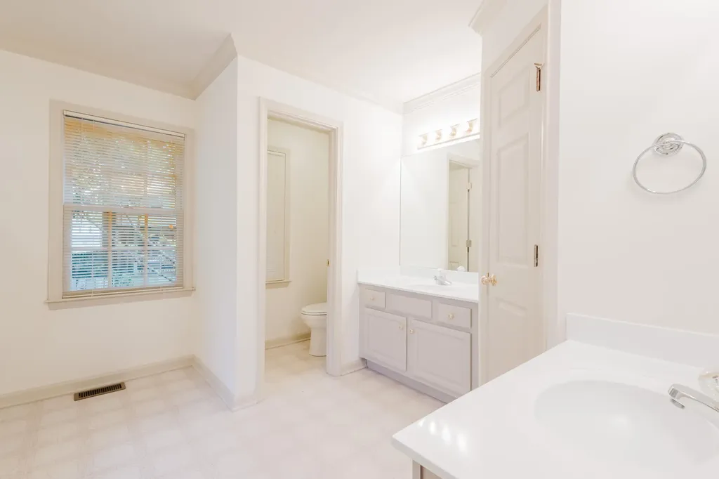 1101 Carters Close Lexington KY 40514