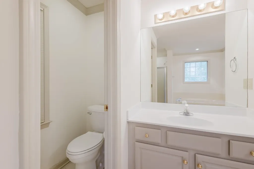 1101 Carters Close Lexington KY 40514