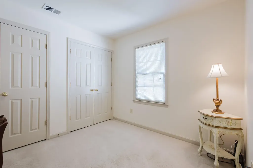 1101 Carters Close Lexington KY 40514