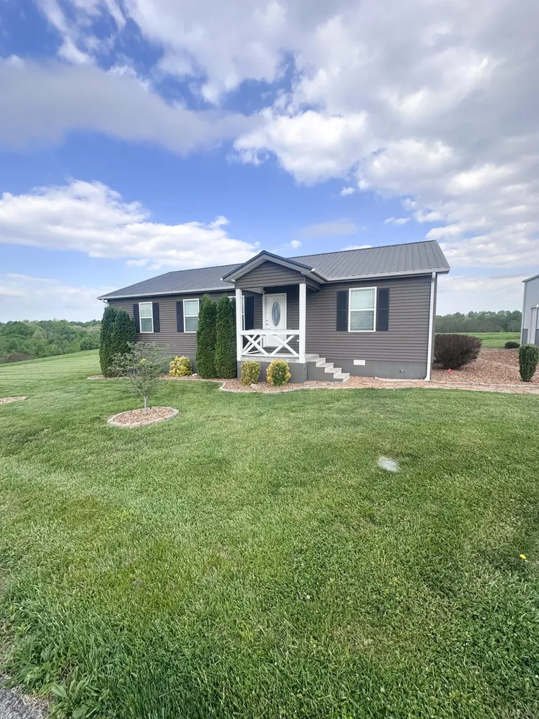 193 Highway 1383 Russell Springs KY 42642