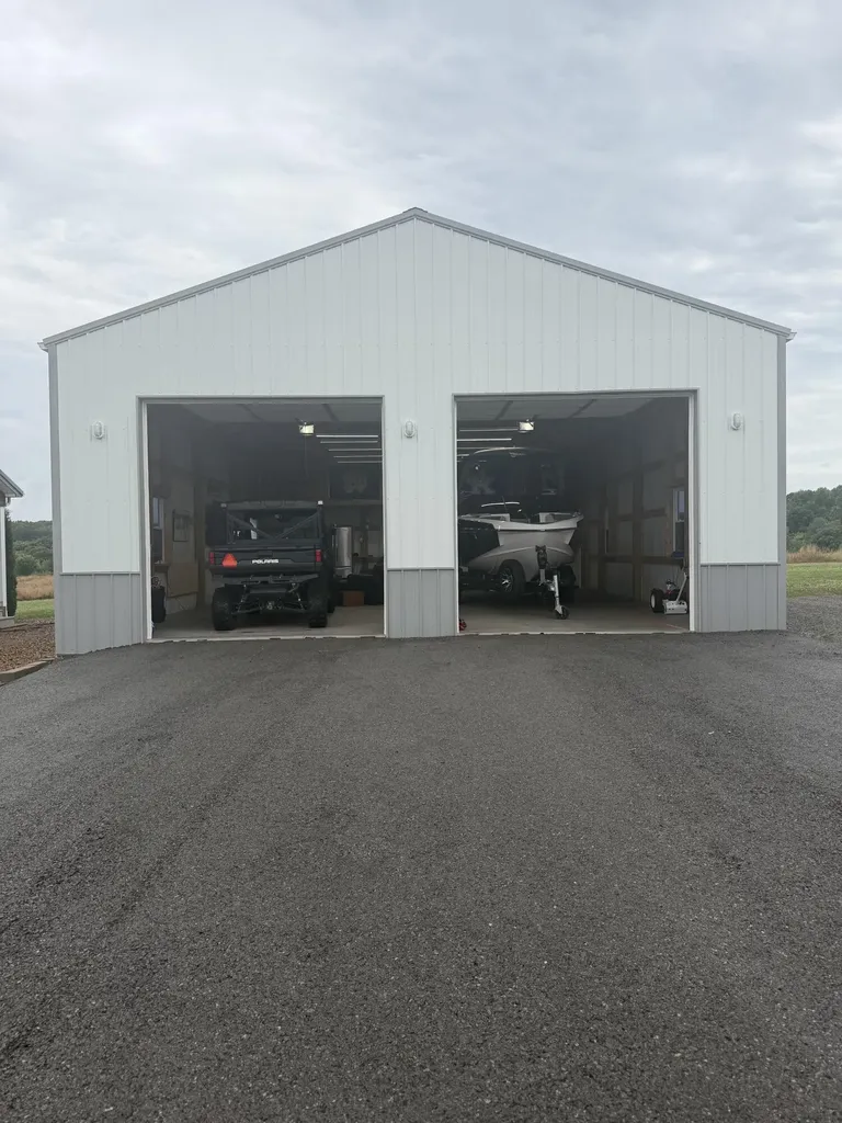 193 Highway 1383 Russell Springs KY 42642
