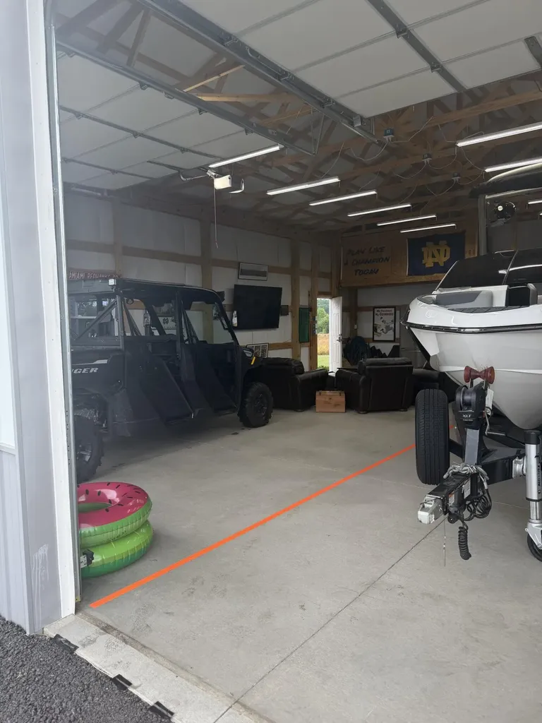 193 Highway 1383 Russell Springs KY 42642