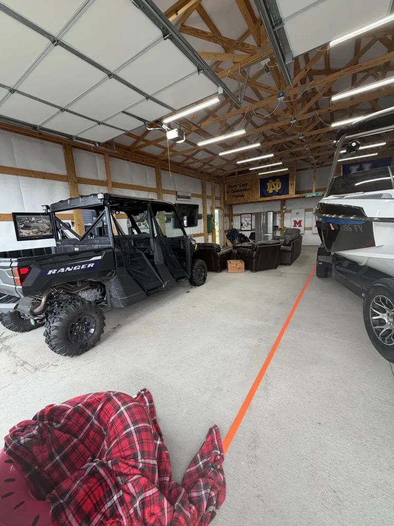 193 Highway 1383 Russell Springs KY 42642