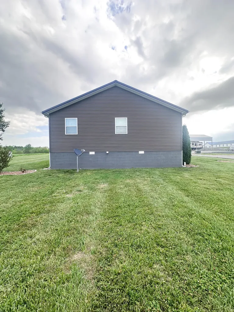 193 Highway 1383 Russell Springs KY 42642