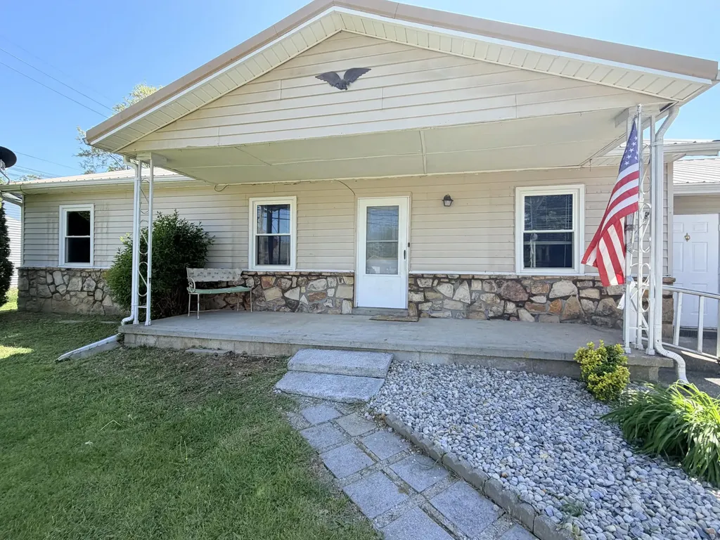 185 W Main Street Mt Vernon KY 40456