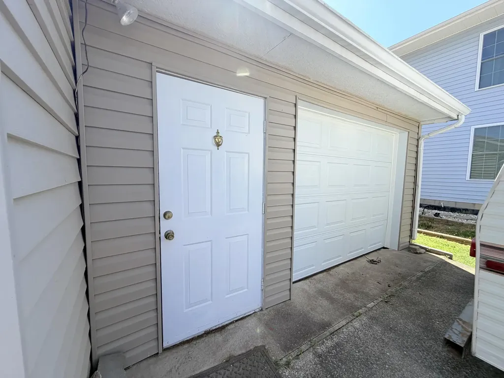185 W Main Street Mt Vernon KY 40456