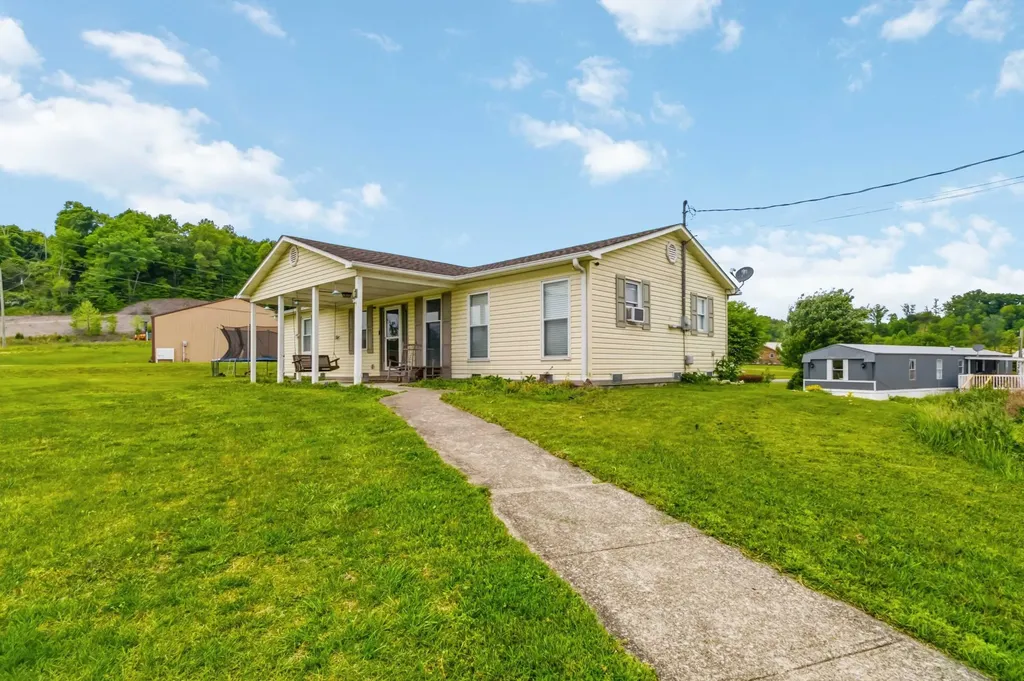 88 Adyson Lane Brodhead KY 40409