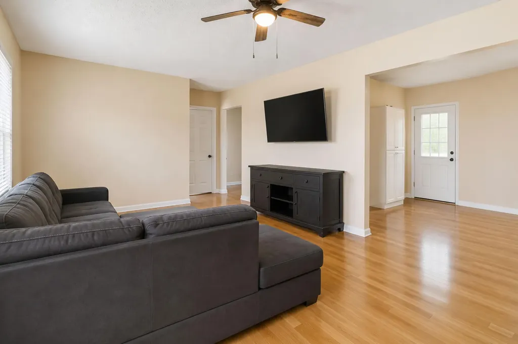88 Adyson Lane Brodhead KY 40409