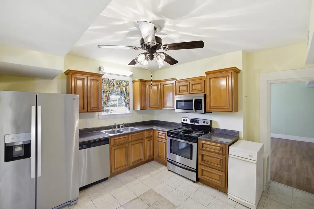 6335 State Highway 1194 Stanford KY 40484