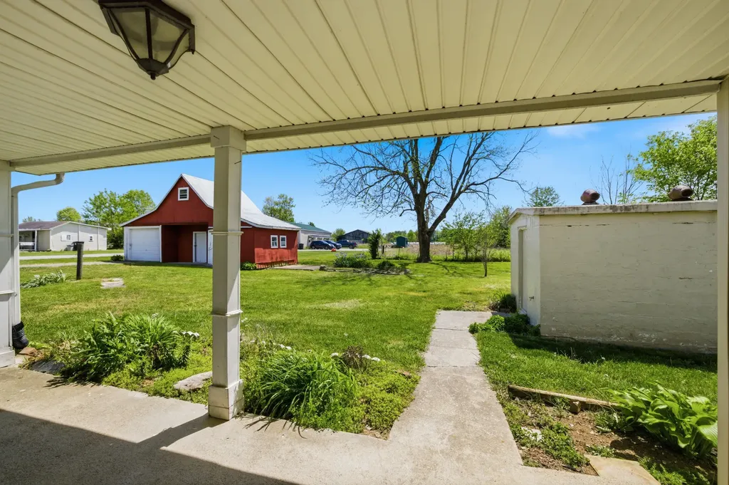 6335 State Highway 1194 Stanford KY 40484