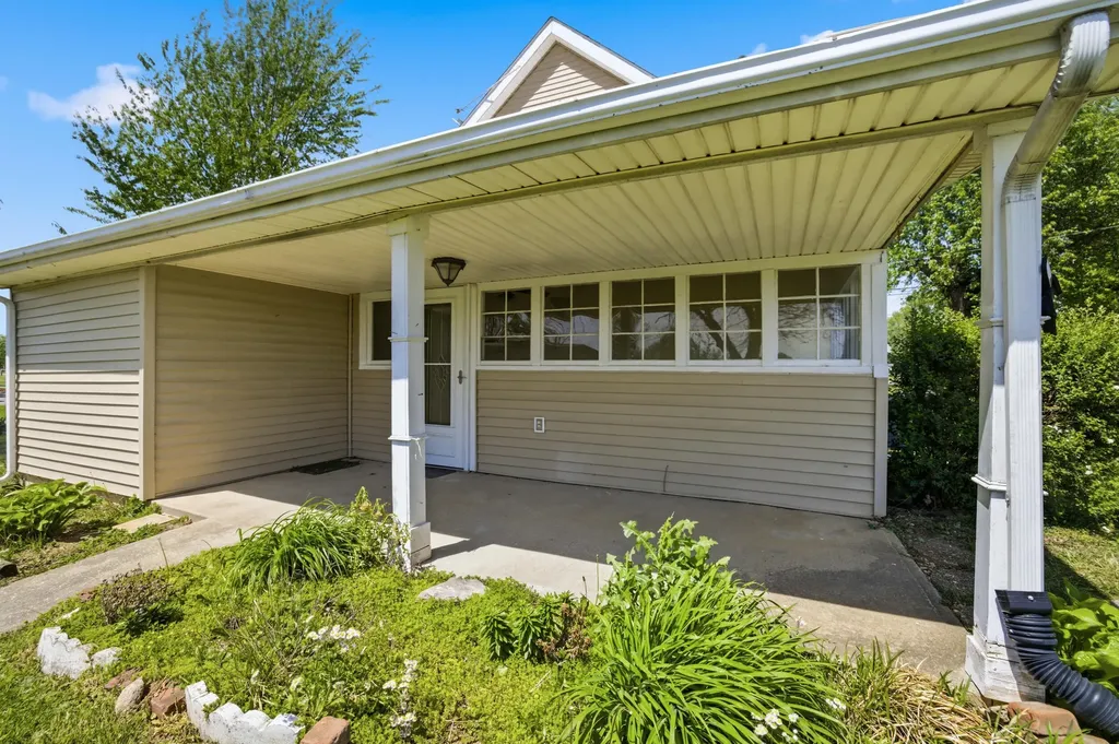 6335 State Highway 1194 Stanford KY 40484