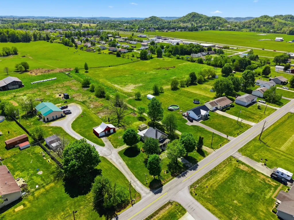 6335 State Highway 1194 Stanford KY 40484