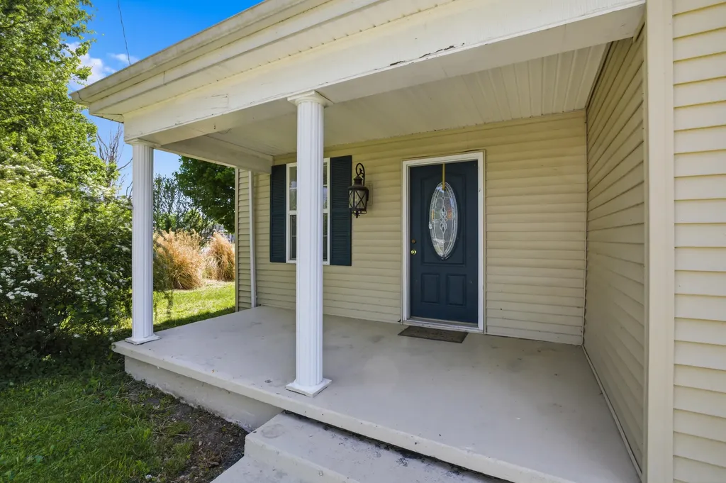 6335 State Highway 1194 Stanford KY 40484