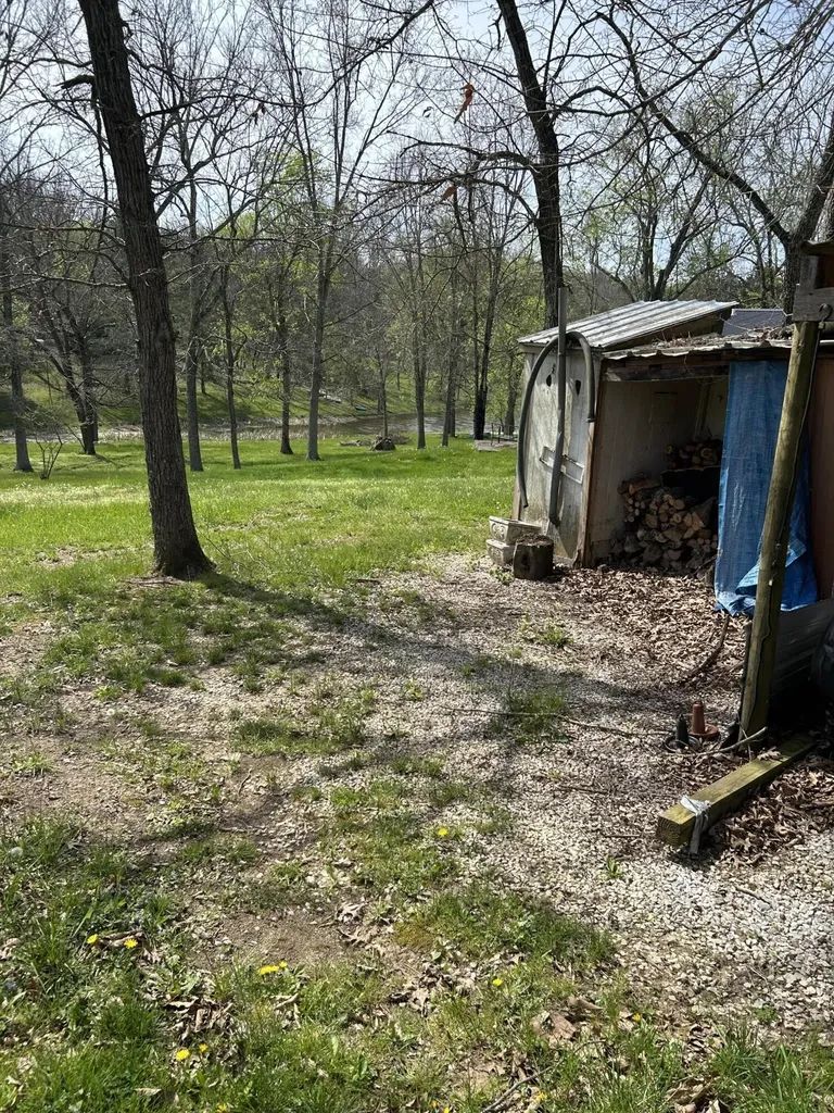38 Cricket Lane Berry KY 41003