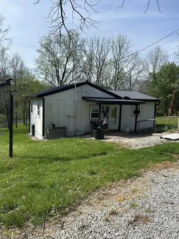 38 Cricket Lane Berry KY 41003