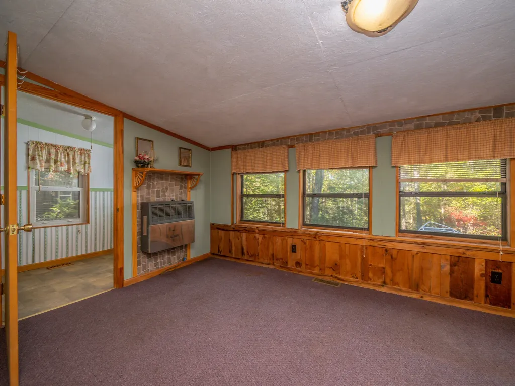 36 Teaberry Lane Wellington KY 40387