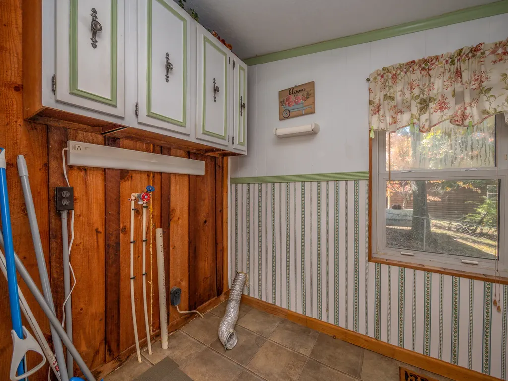 36 Teaberry Lane Wellington KY 40387