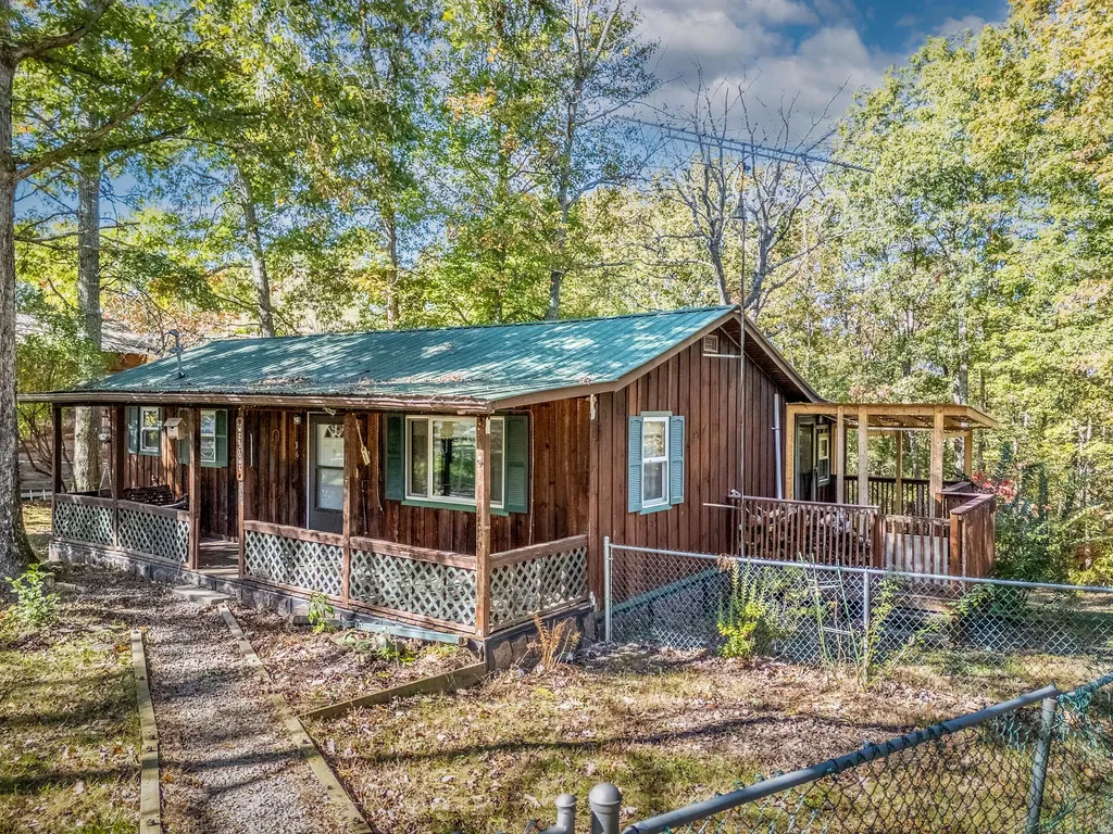 36 Teaberry Lane Wellington KY 40387