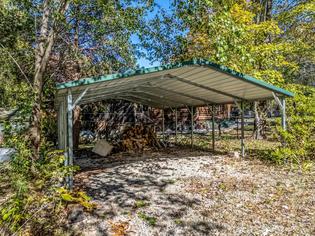 36 Teaberry Lane Wellington KY 40387