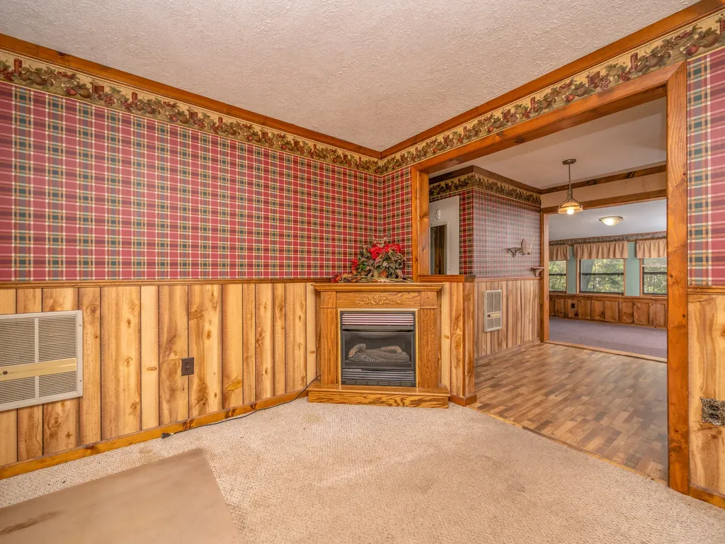 36 Teaberry Lane Wellington KY 40387