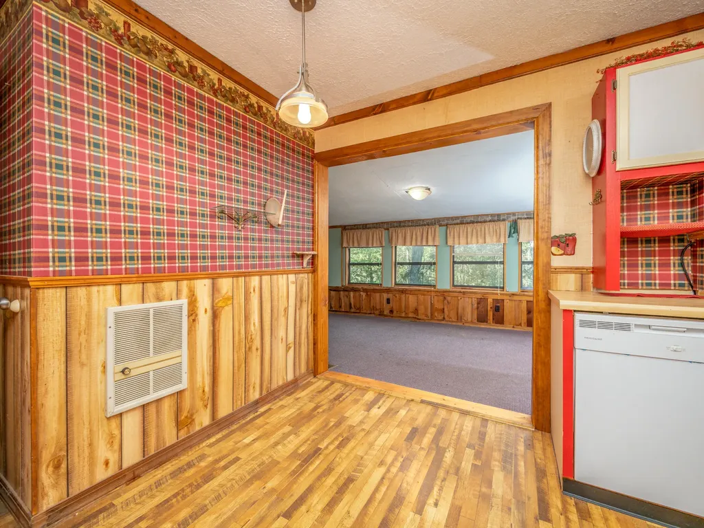 36 Teaberry Lane Wellington KY 40387