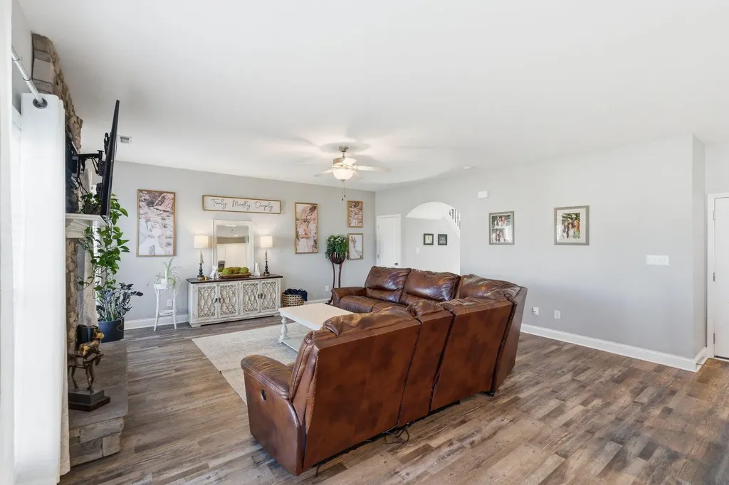 1002 Sugarbush Trail Lexington KY 40509
