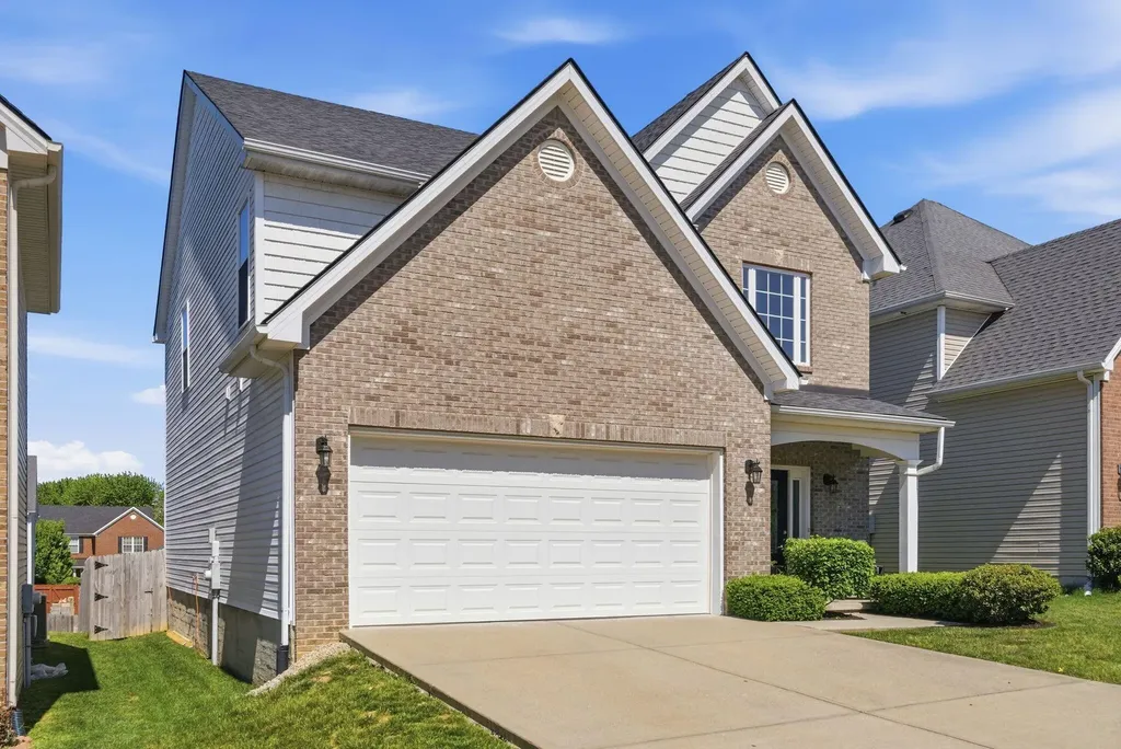 1002 Sugarbush Trail Lexington KY 40509