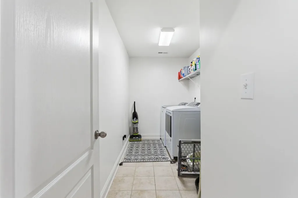 1002 Sugarbush Trail Lexington KY 40509