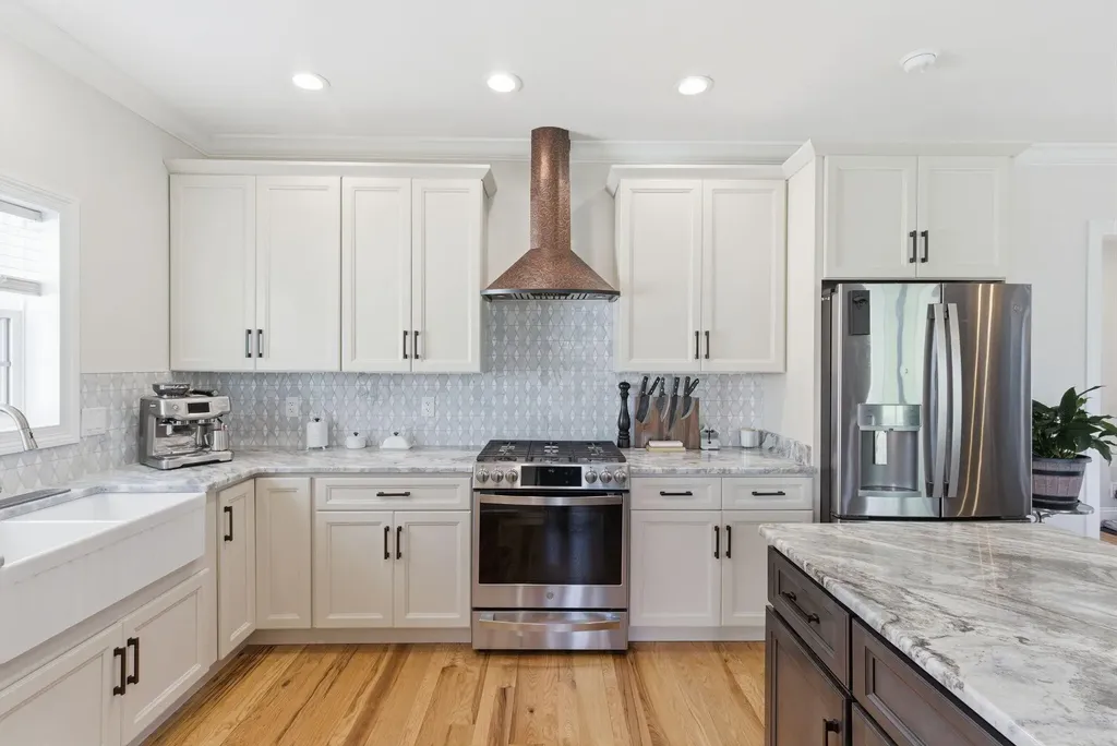 6329 Athens Boonesboro Road Lexington KY 40509