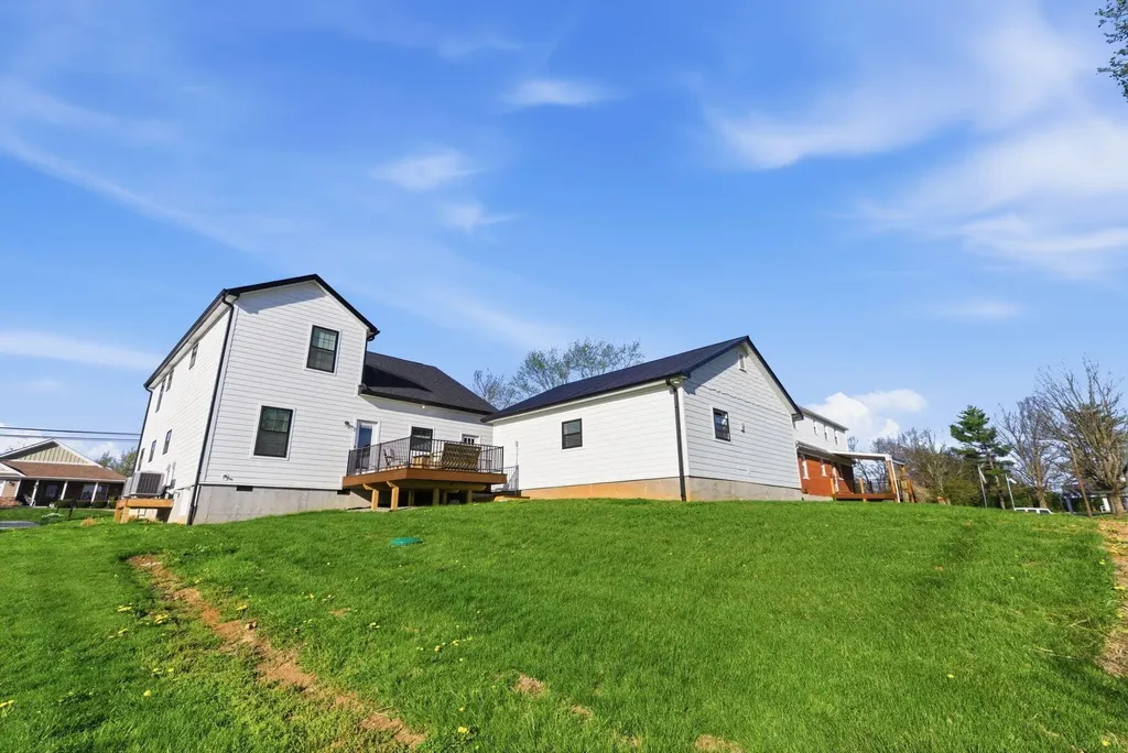 6329 Athens Boonesboro Road Lexington KY 40509