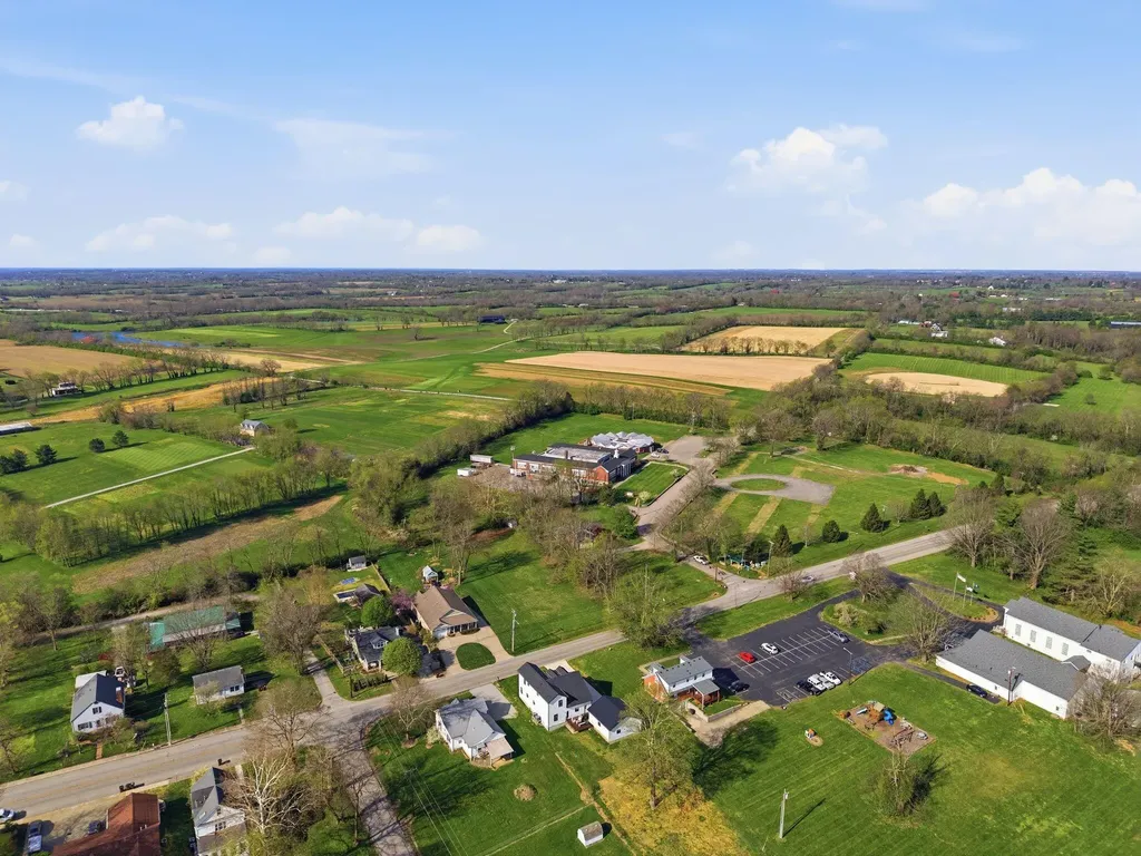 6329 Athens Boonesboro Road Lexington KY 40509