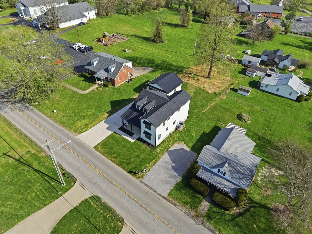 6329 Athens Boonesboro Road Lexington KY 40509