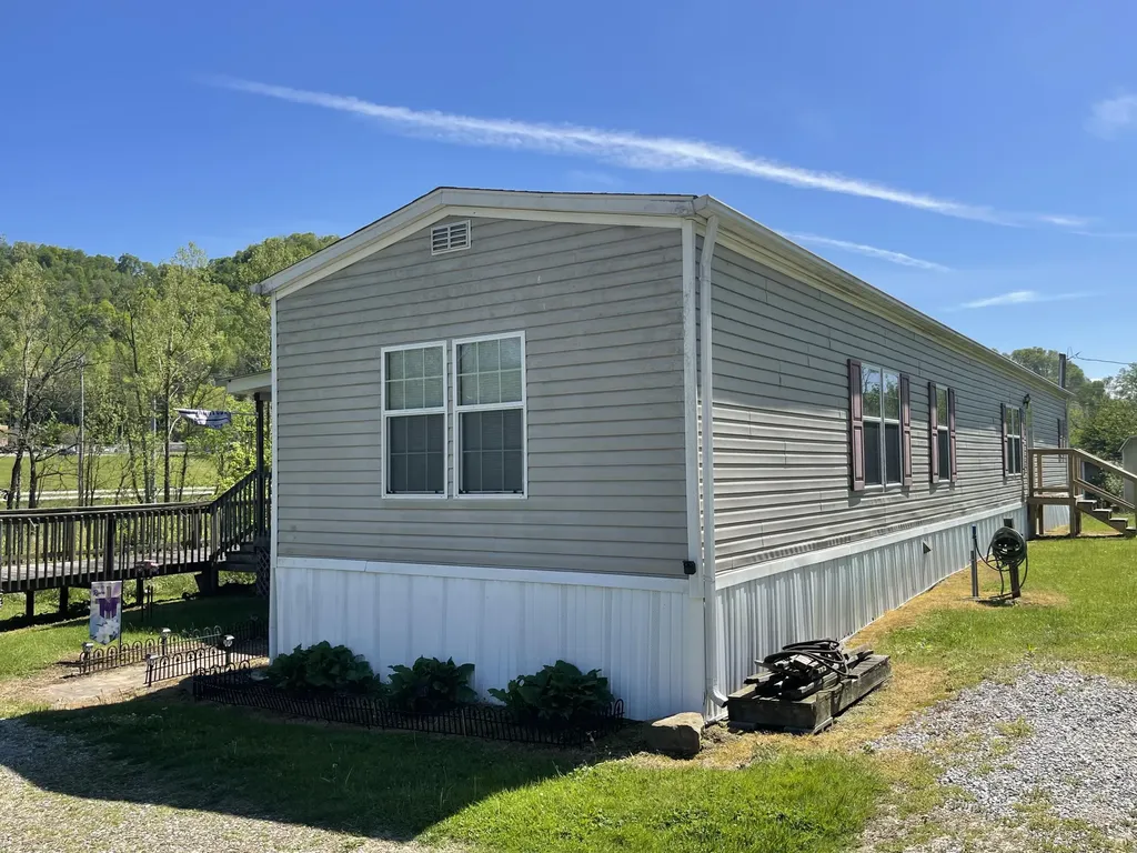 2628 Kentucky 3439 Barbourville KY 40906