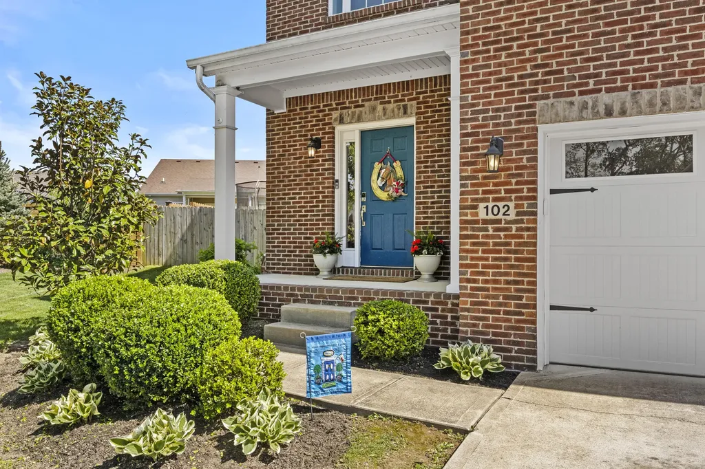 102 Waterside Drive Georgetown KY 40324