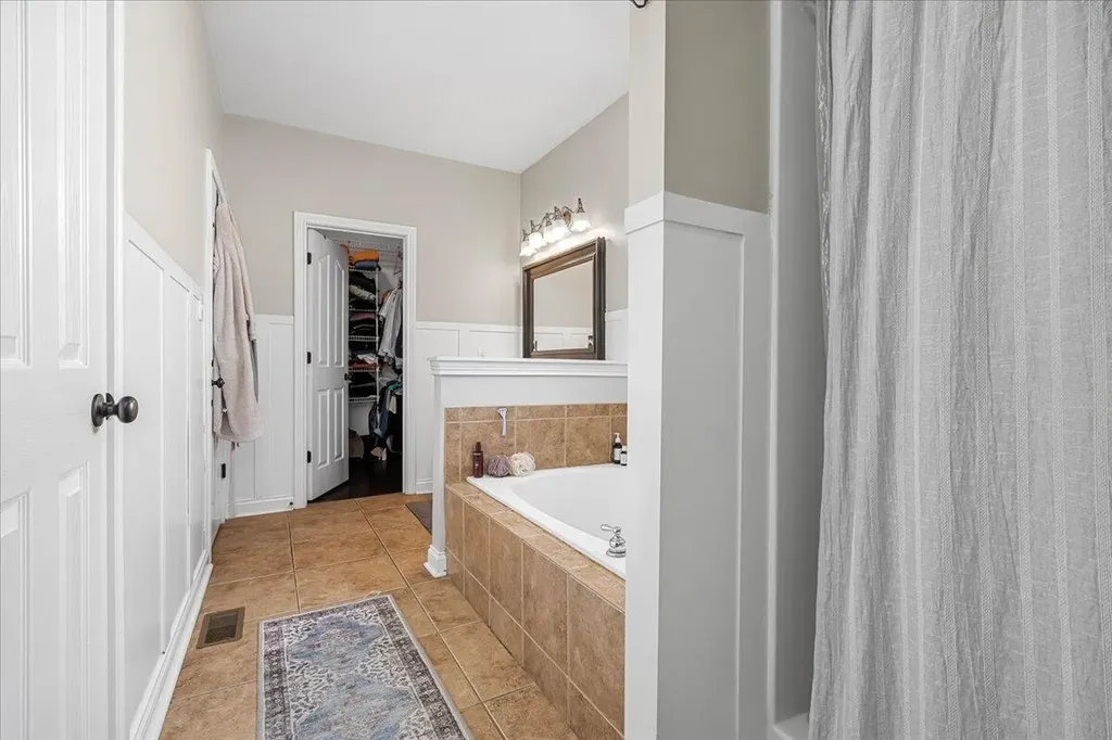 145 Bernie Trail Nicholasville KY 40356
