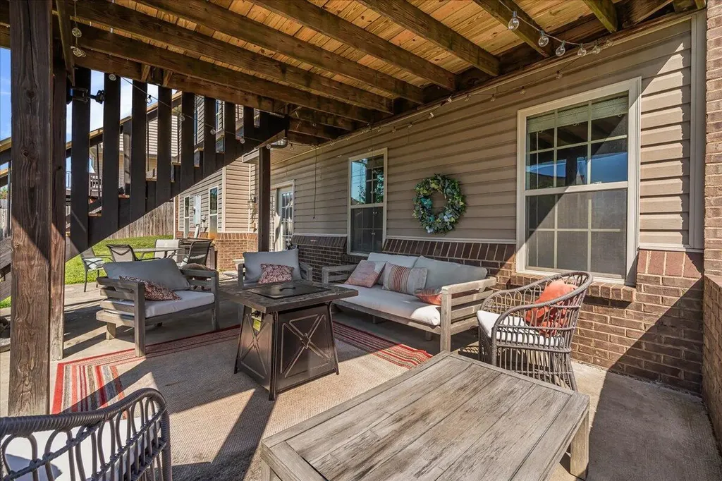 145 Bernie Trail Nicholasville KY 40356