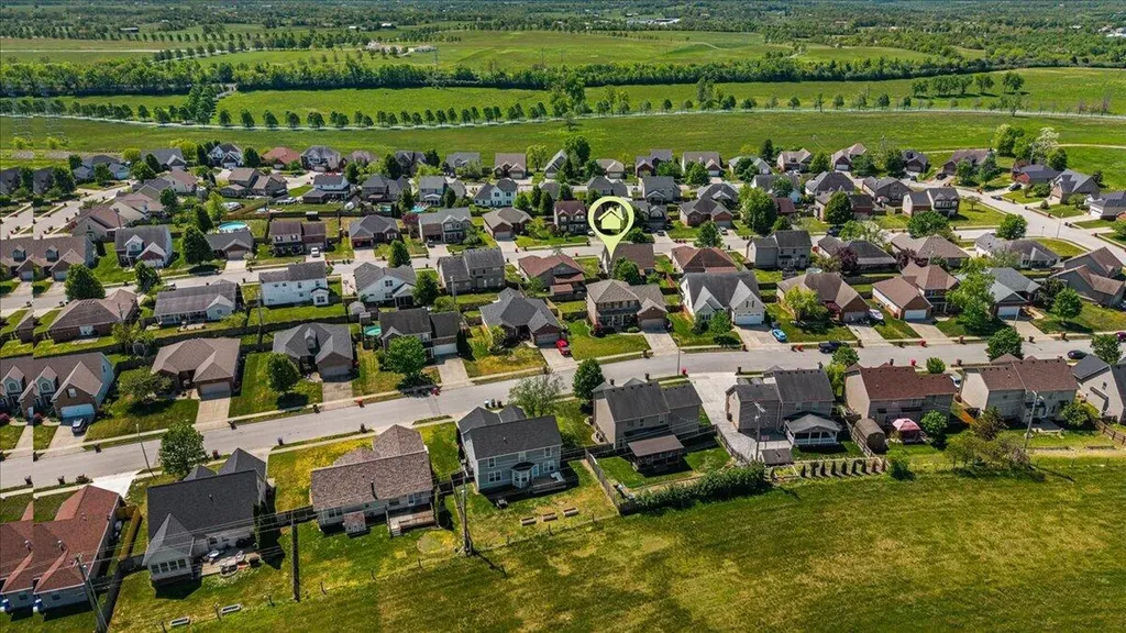 145 Bernie Trail Nicholasville KY 40356
