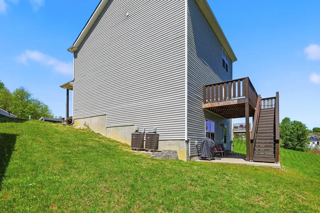412 Pueblo Court Winchester KY 40391