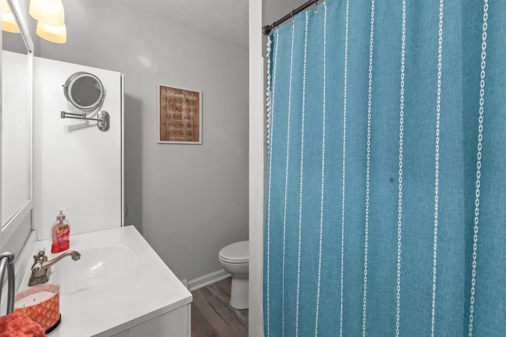 28 Churchill Drive Winchester KY 40391