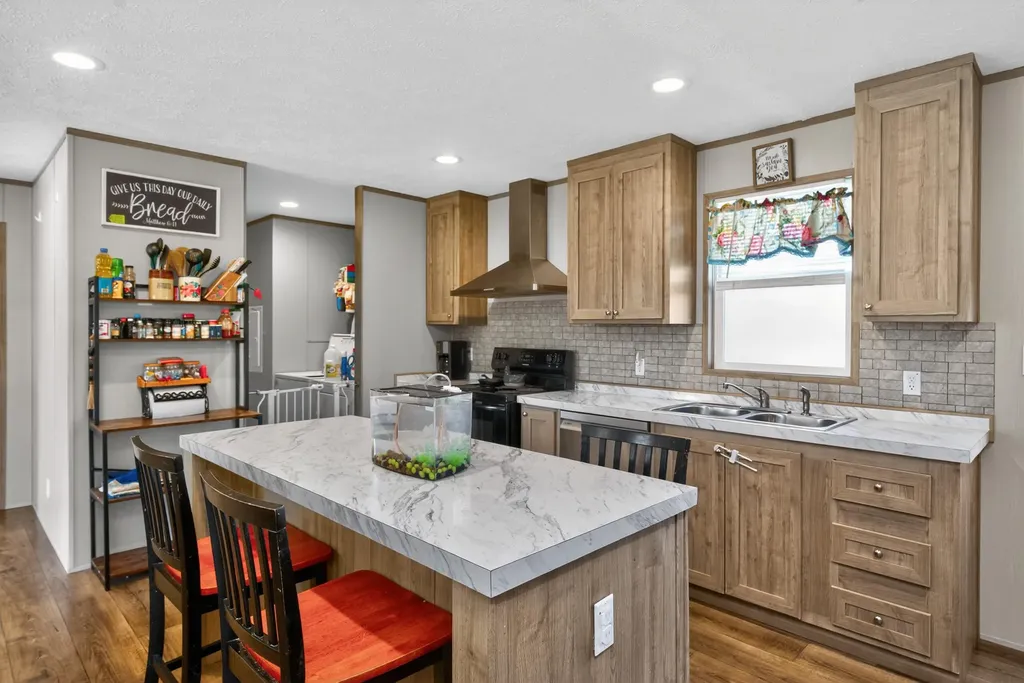 141 George Lane Road Lancaster KY 40444