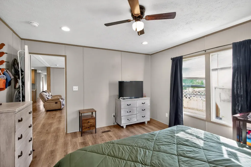 141 George Lane Road Lancaster KY 40444
