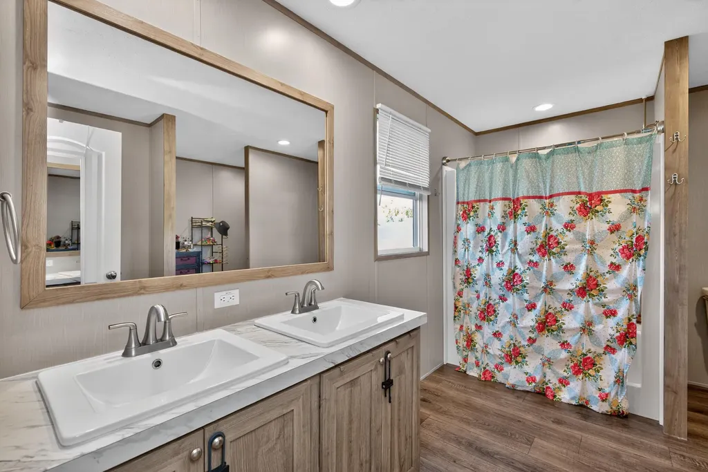 141 George Lane Road Lancaster KY 40444