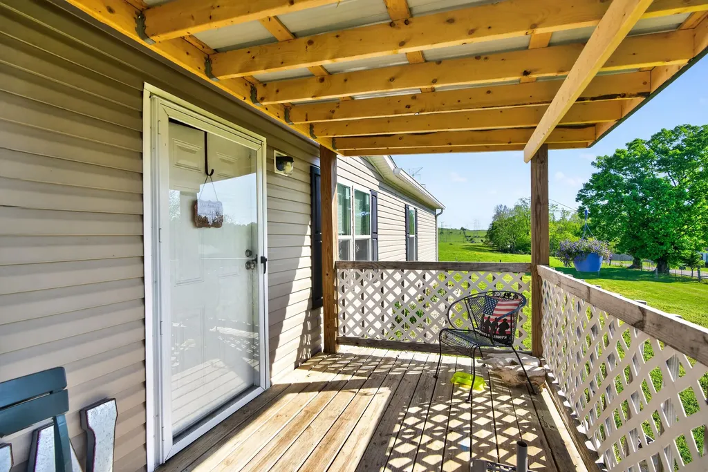 141 George Lane Road Lancaster KY 40444
