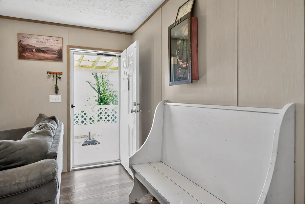 141 George Lane Road Lancaster KY 40444