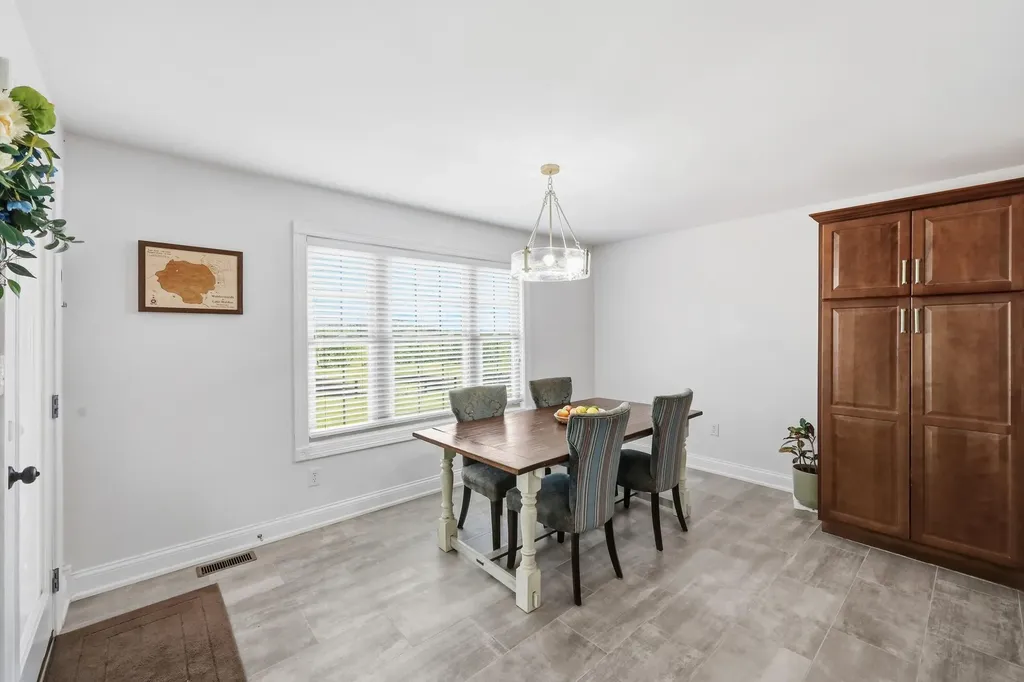 4045 Port Royal Drive Richmond KY 40475