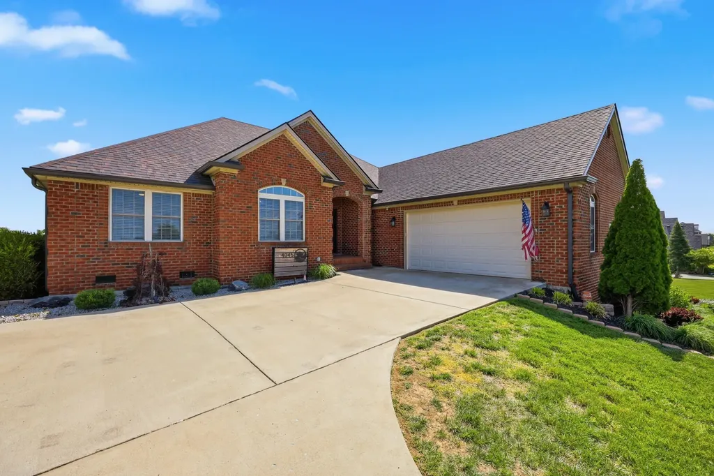 4045 Port Royal Drive Richmond KY 40475